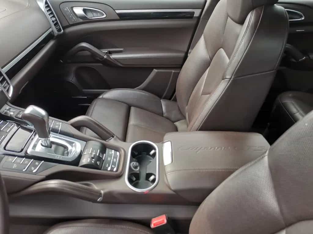 Porsche GTS Sonderlack PTS+Interior PEM TOP PREIS 1Hand 10/2015-photo-17