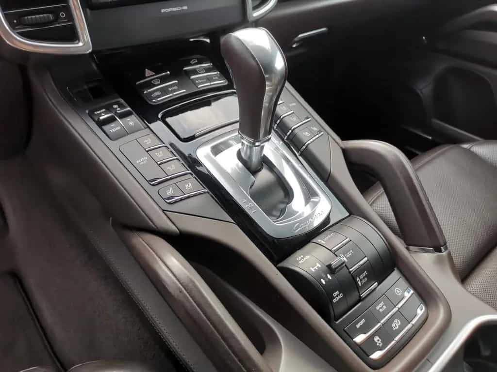 Porsche GTS Sonderlack PTS+Interior PEM TOP PREIS 1Hand 10/2015-photo-18