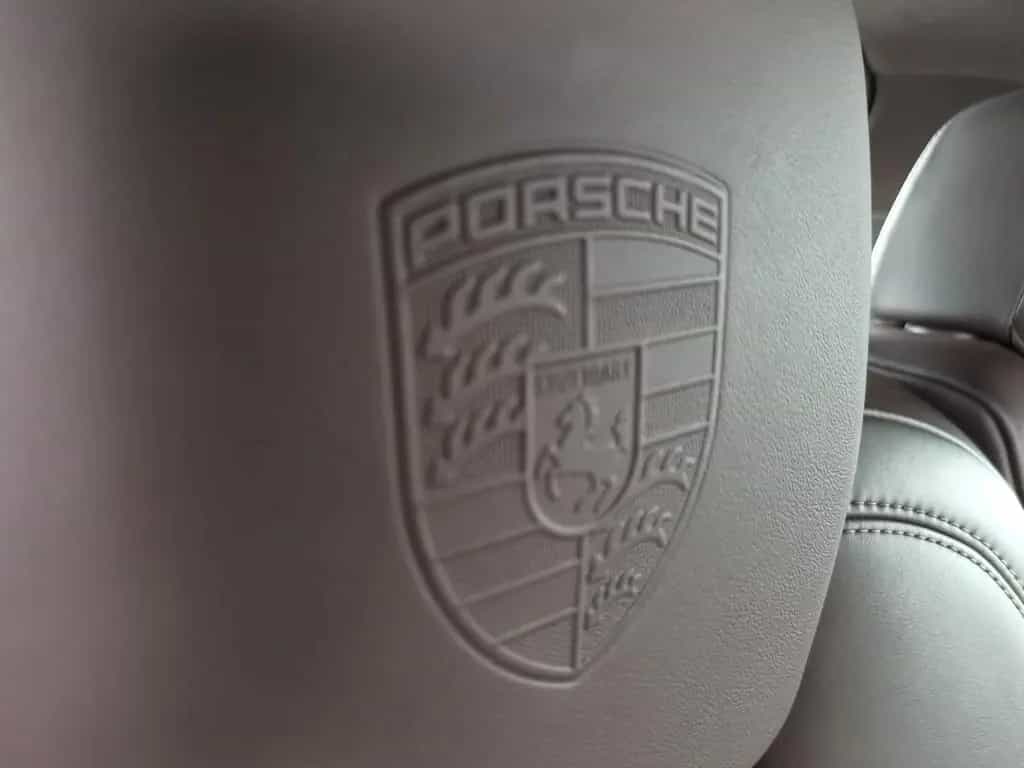 Porsche GTS Sonderlack PTS+Interior PEM TOP PREIS 1Hand 10/2015-photo-27