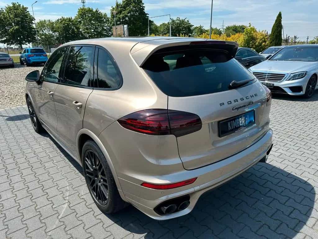 Porsche GTS Sonderlack PTS+Interior PEM TOP PREIS 1Hand 10/2015-photo-7
