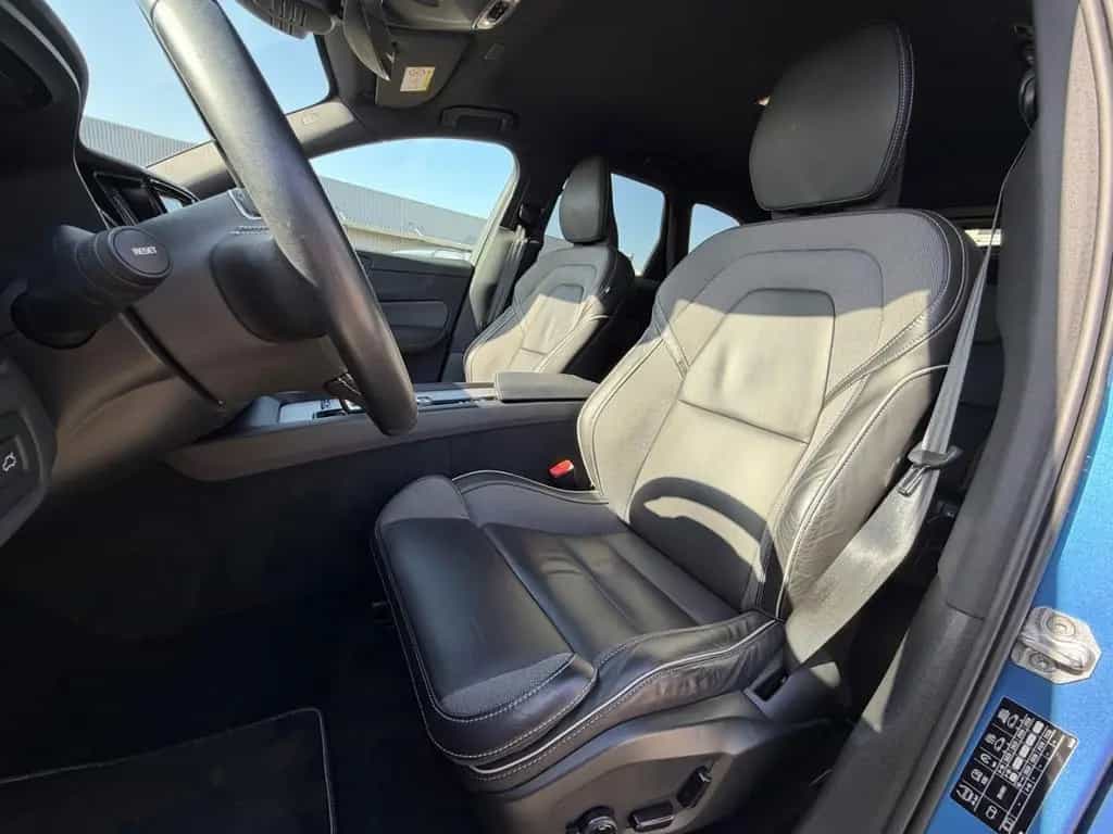 Volvo XC60 R-Design AWD B4 Diesel EU6d StandHZG Navi D 12/2020-photo-10
