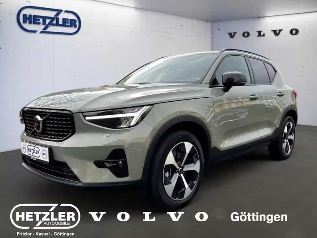 Volvo XC40 Plus Dark 2WD B4 EU6d Digitales Cockpit Mem 07/2024-photo-0
