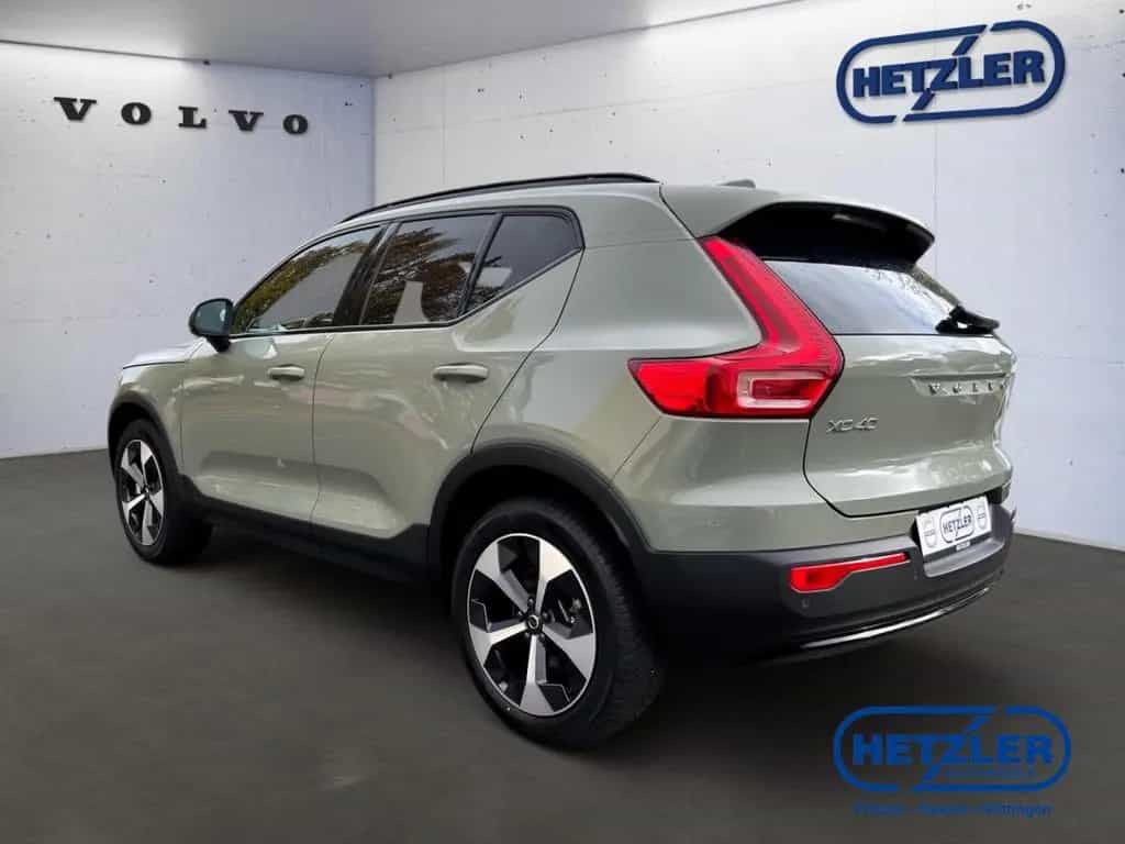 Volvo XC40 Plus Dark 2WD B4 EU6d Digitales Cockpit Mem 07/2024-photo-3