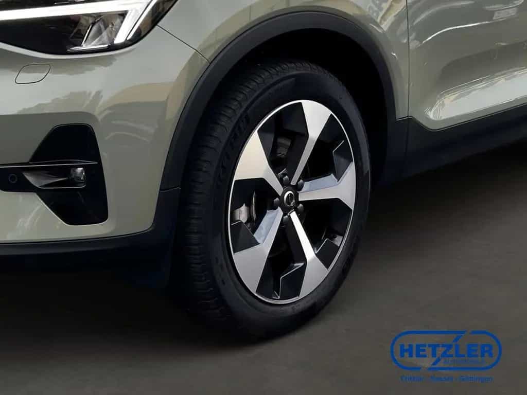 Volvo XC40 Plus Dark 2WD B4 EU6d Digitales Cockpit Mem 07/2024-photo-5