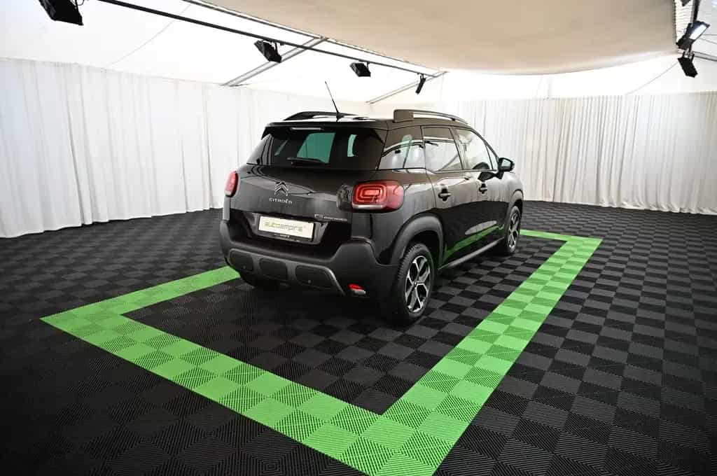 Citroën C3 Aircross 1.2 PT 110 PLUS LED/NAV/GRIP-CONTROL 03/2024-photo-4