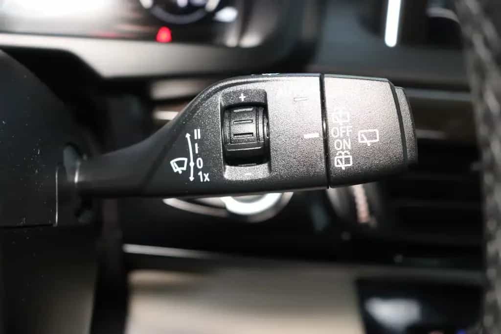 BMW X5 xDrive30d * HUD* Pano * Memory * RFK * 04/2016-photo-21