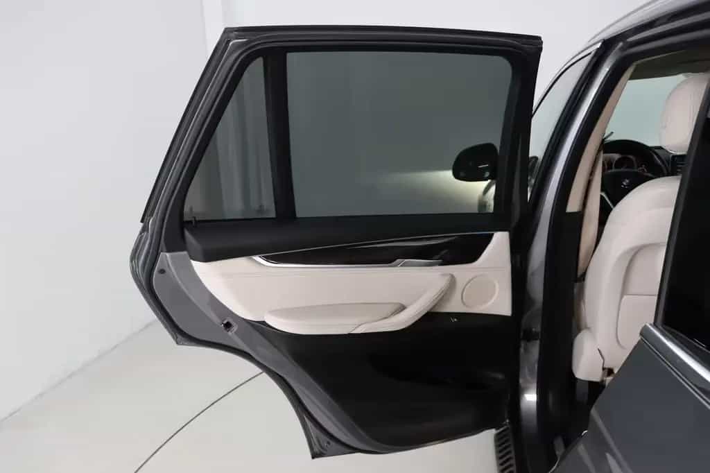 BMW X5 xDrive30d * HUD* Pano * Memory * RFK * 04/2016-photo-27