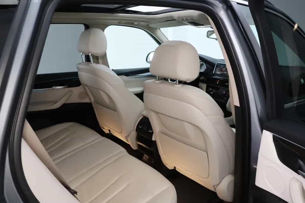 BMW X5 xDrive30d * HUD* Pano * Memory * RFK * 04/2016-photo-32
