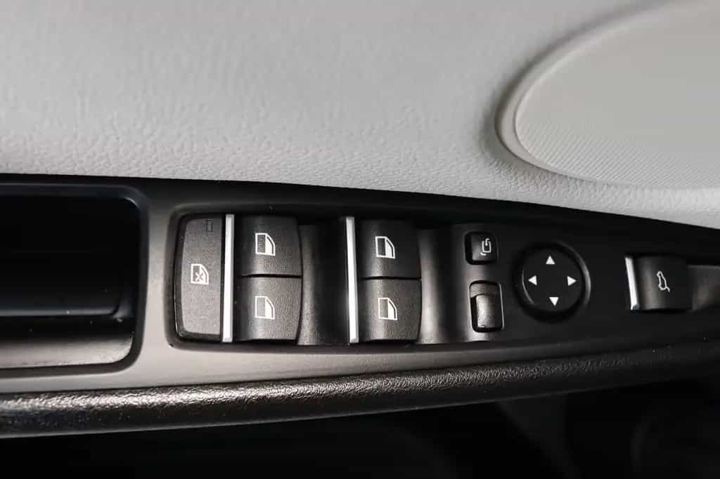 BMW X5 xDrive30d * HUD* Pano * Memory * RFK * 04/2016-photo-39