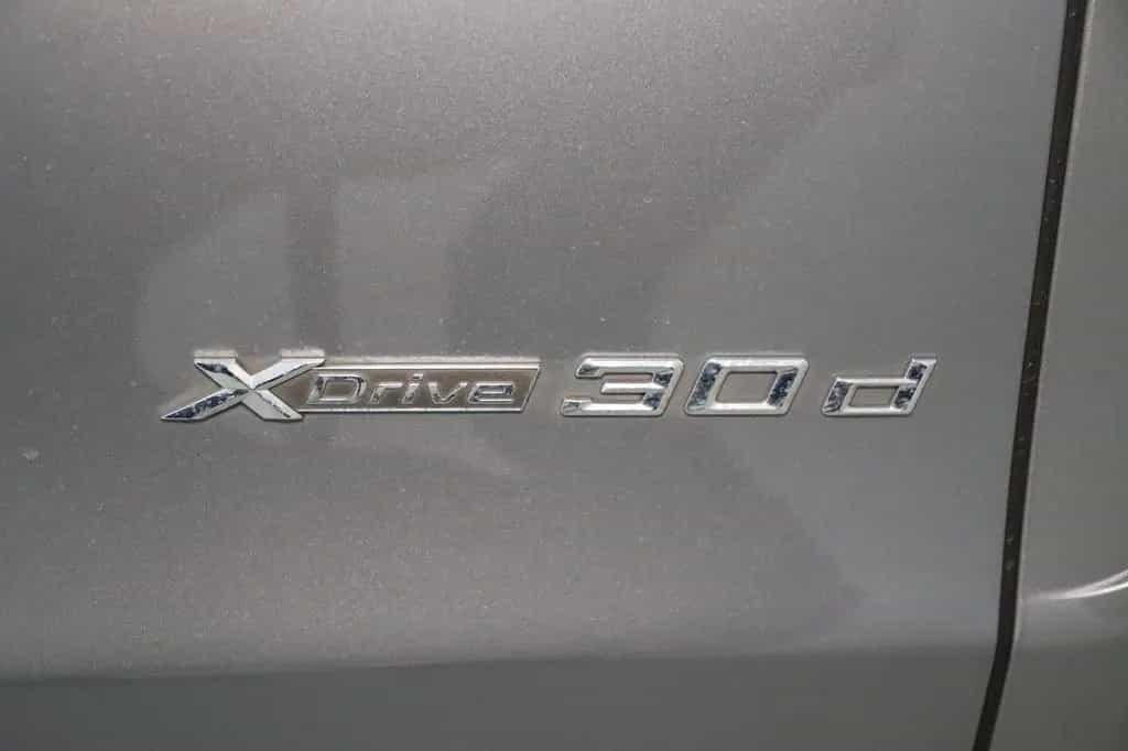 BMW X5 xDrive30d * HUD* Pano * Memory * RFK * 04/2016-photo-44