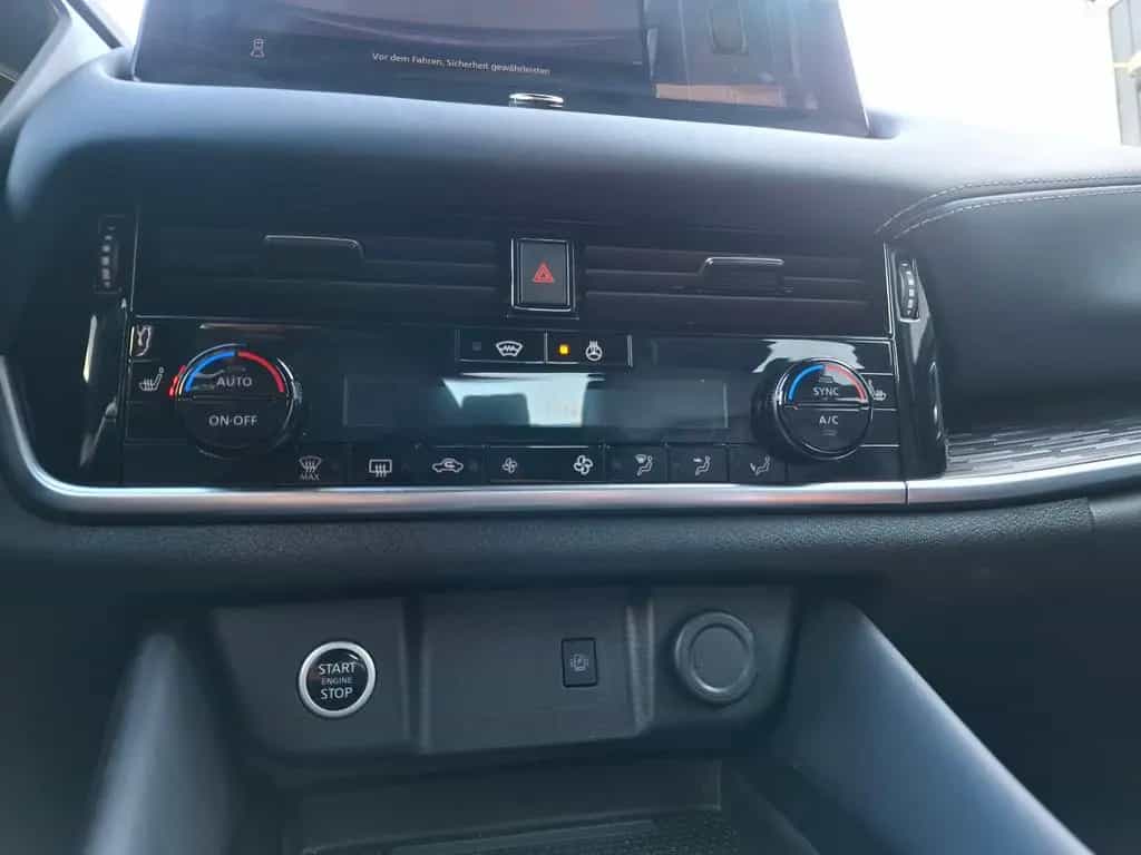 Nissan Qashqai Tekna+ MHEV.158Ps.Pano.Head-Up.XTRONIC. 05/2023-photo-17