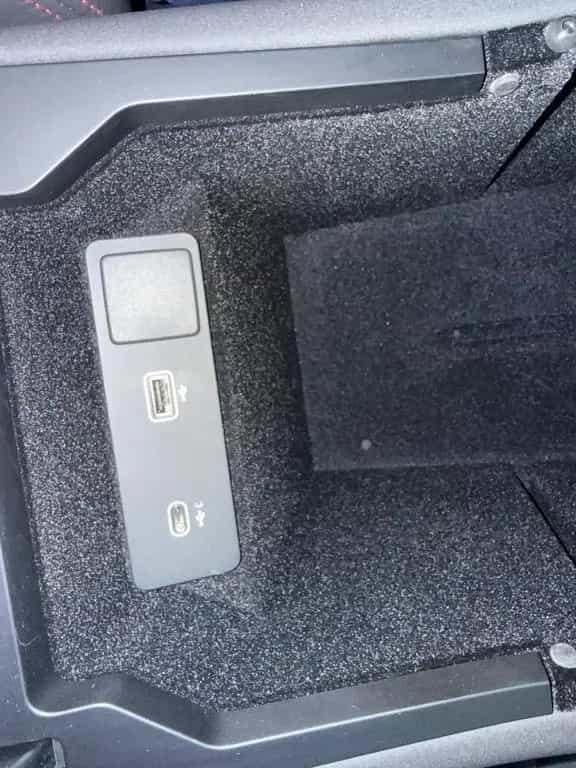 Land Rover Discovery Sport P250 R DYNAMIC HSE HEAD-UP AHK 09/2023-photo-28