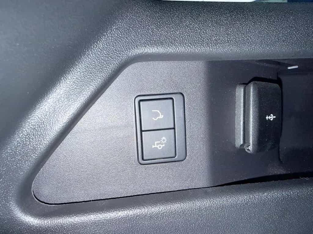 Land Rover Discovery Sport P250 R DYNAMIC HSE HEAD-UP AHK 09/2023-photo-8