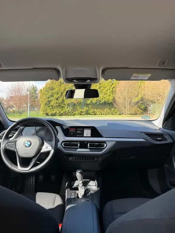 BMW 1 Series 118i -  LED | Navi | SZH | Tempomat 12/2019-photo-5
