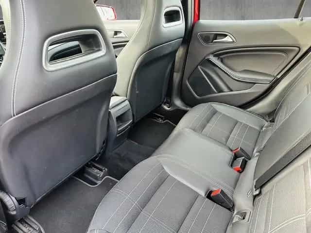 Mercedes-Benz GLA-Class 220 CDI DCT Urban*1 Hand*Panoramadach 11/2015-photo-11