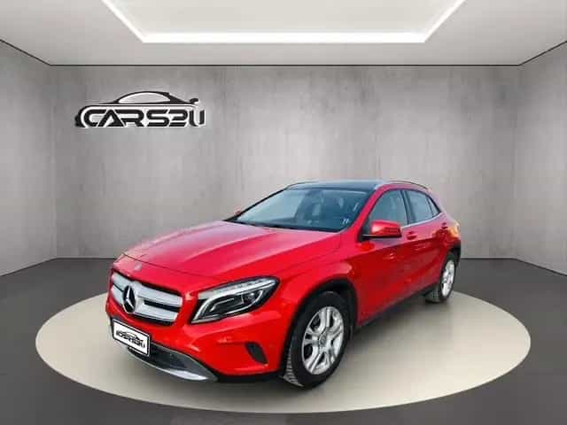 Mercedes-Benz GLA-Class 220 CDI DCT Urban*1 Hand*Panoramadach 11/2015-photo-2