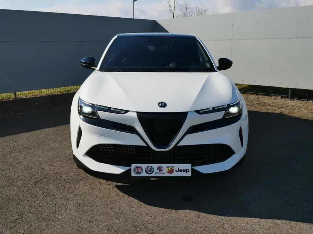 Alfa Romeo Junior IBRIDA SPECIALE 1.2 VGT 145PS DCT6 SCHIEB 07/2025-photo-7