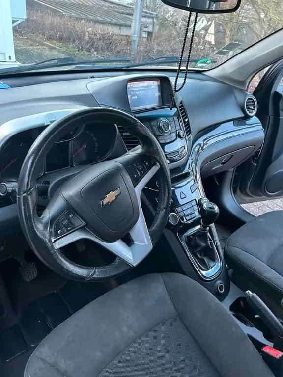 Chevrolet Orlando 01/2011-photo-3