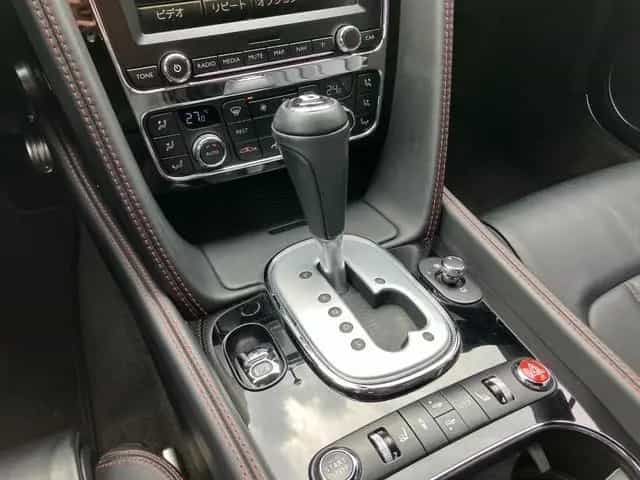 Bentley Continental GT - 01/2012-photo-26