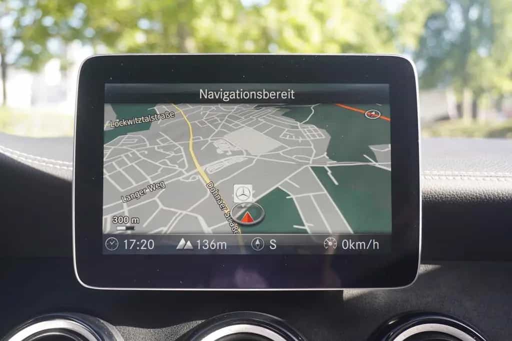 Mercedes-Benz CLA 220 SB AMG Line 4Matic LED Navi Totwinkel 07/2017-photo-10