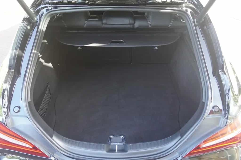 Mercedes-Benz CLA 220 SB AMG Line 4Matic LED Navi Totwinkel 07/2017-photo-35