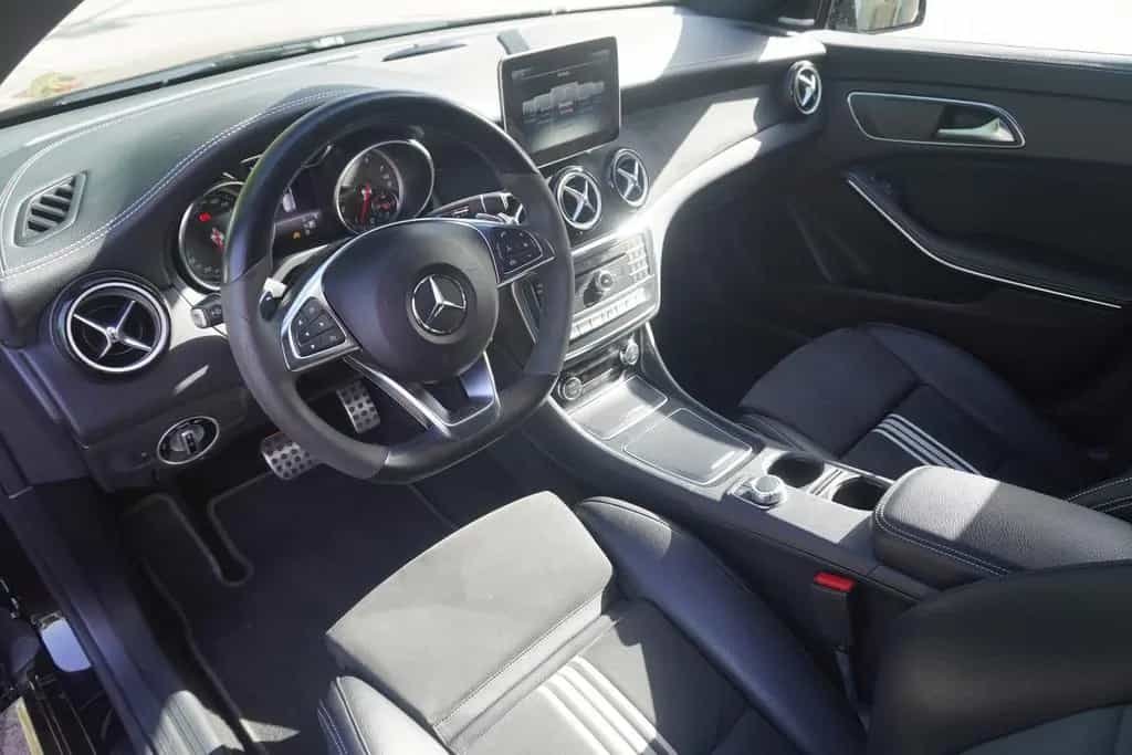 Mercedes-Benz CLA 220 SB AMG Line 4Matic LED Navi Totwinkel 07/2017-photo-5