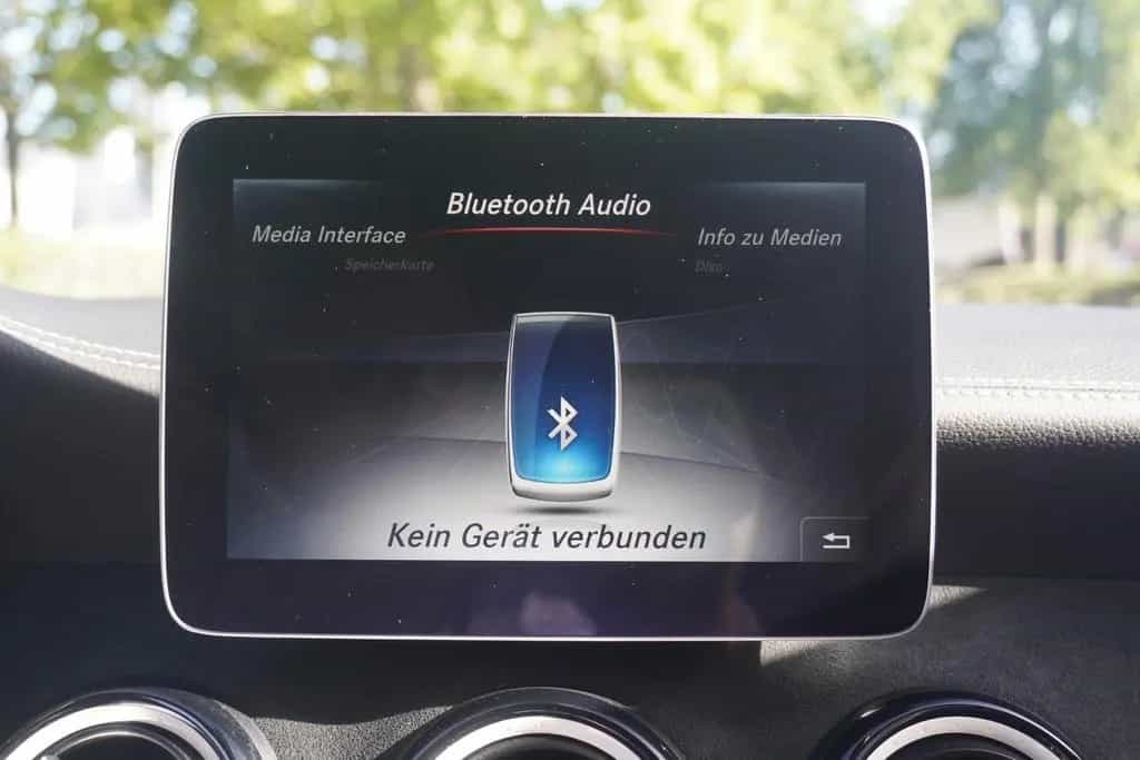 Mercedes-Benz CLA 220 SB AMG Line 4Matic LED Navi Totwinkel 07/2017-photo-9