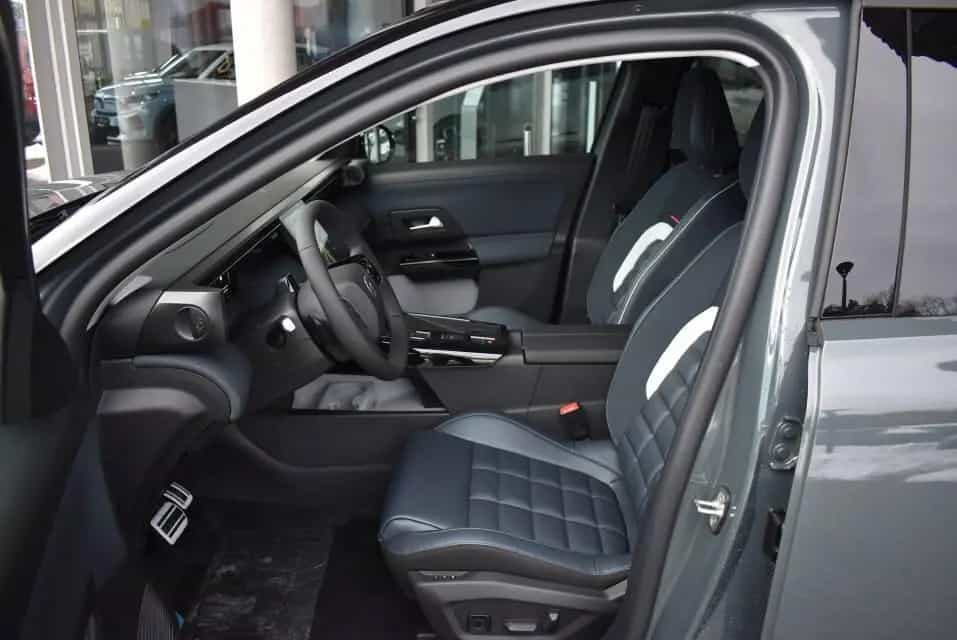 Citroën C5 Aircross Hybrid 145 Doppelkupplung 6-Gang MAX 01/2026-photo-9