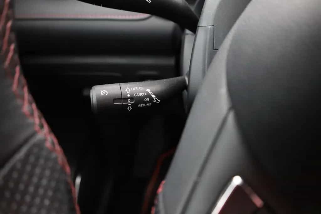 MG HS 1.5 T-GDI Luxury LED Pano Navi 360° 02/2024-photo-18