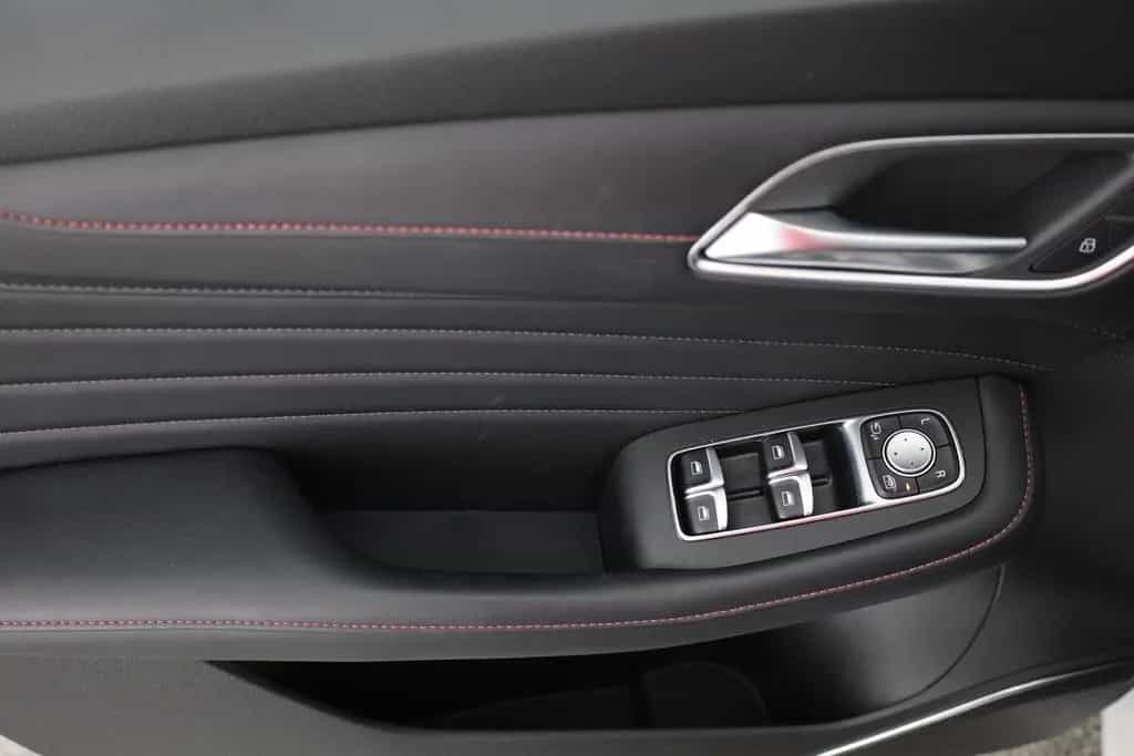 MG HS 1.5 T-GDI Luxury LED Pano Navi 360° 02/2024-photo-20