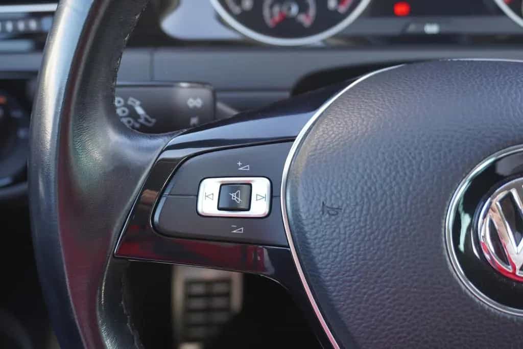 Volkswagen Golf VII Variant 1.0 TSI Join Navi Sitzheizung 08/2018-photo-17