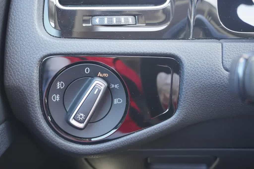 Volkswagen Golf VII Variant 1.0 TSI Join Navi Sitzheizung 08/2018-photo-18