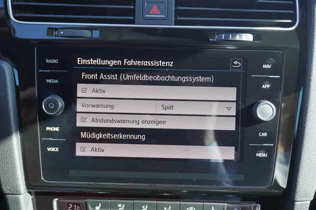 Volkswagen Golf VII Variant 1.0 TSI Join Navi Sitzheizung 08/2018-photo-24