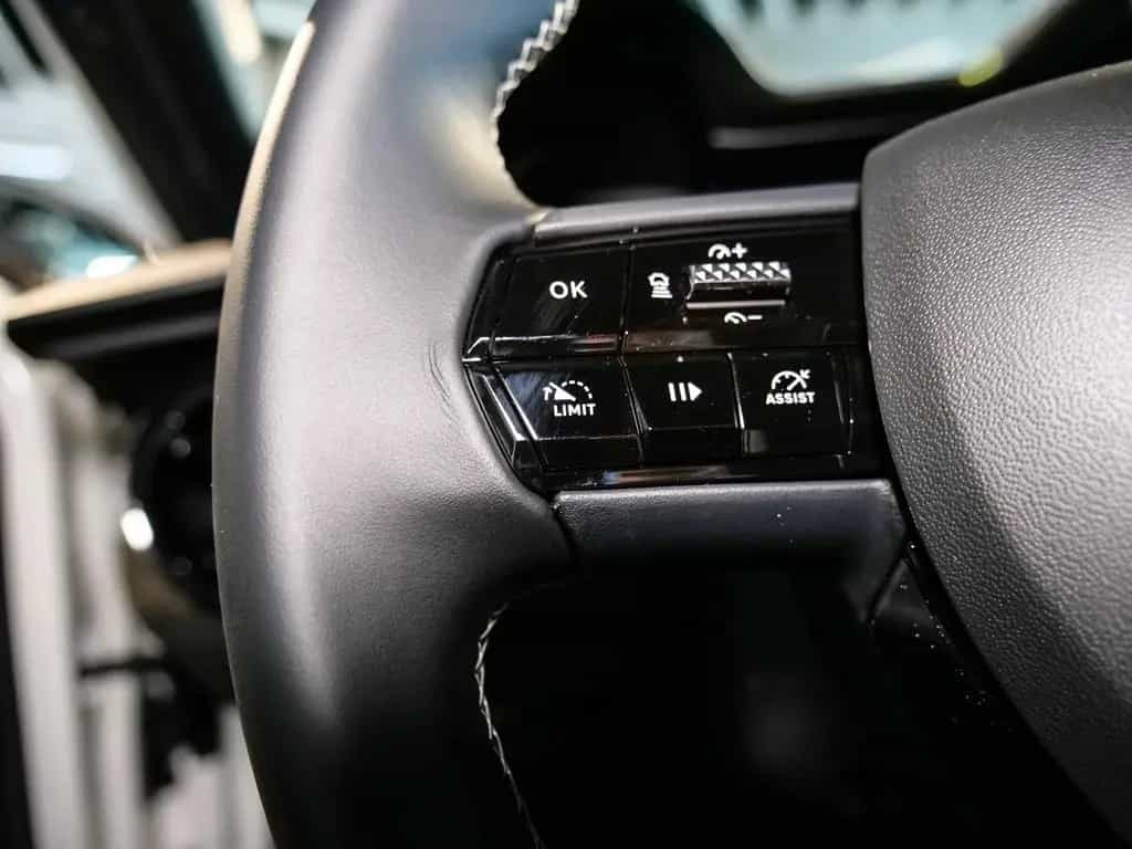 Alfa Romeo Junior Ibrida 1.2 VGT 107KW SPORT SPECIALE 03/2026-photo-17