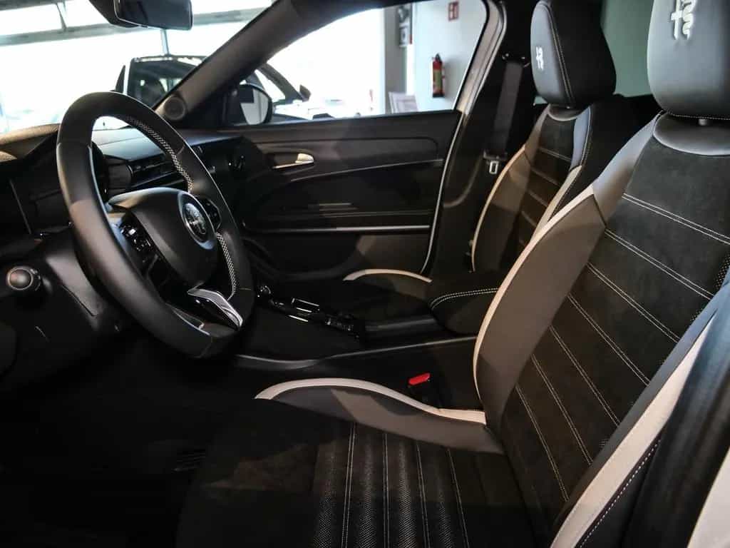 Alfa Romeo Junior Ibrida 1.2 VGT 107KW SPORT SPECIALE 03/2026-photo-5