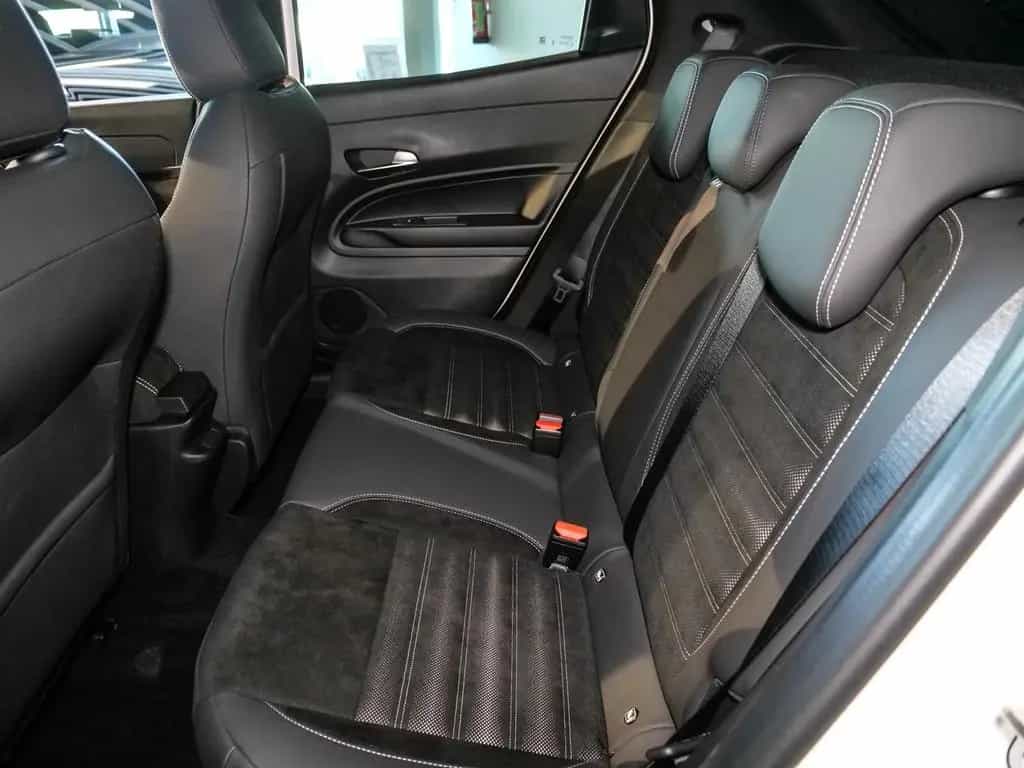 Alfa Romeo Junior Ibrida 1.2 VGT 107KW SPORT SPECIALE 03/2026-photo-7