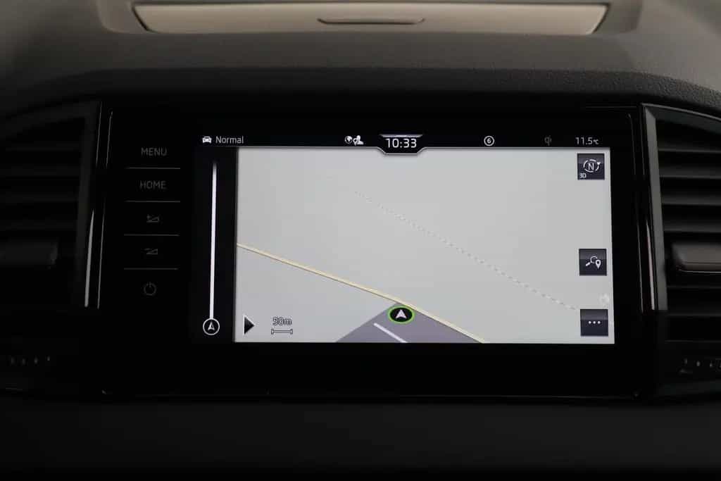 Skoda Karoq SPORTLINE 190PS DSG 4X4 -FRONTSCHEIBENHZG- 01/2023-photo-17