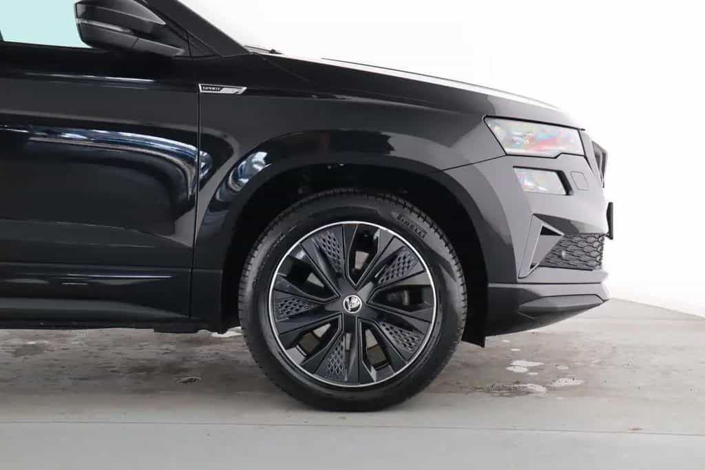 Skoda Karoq SPORTLINE 190PS DSG 4X4 -FRONTSCHEIBENHZG- 01/2023-photo-4
