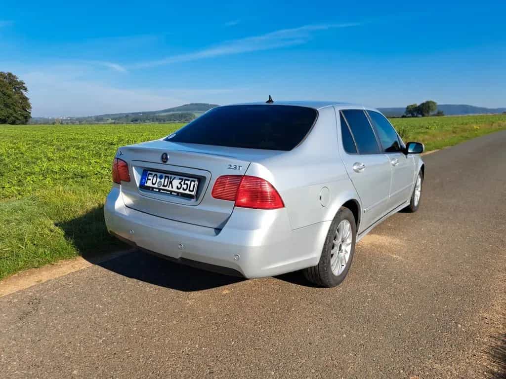 Saab 9-5 2.3T 162kW Vector Automatik 10/2006-photo-1