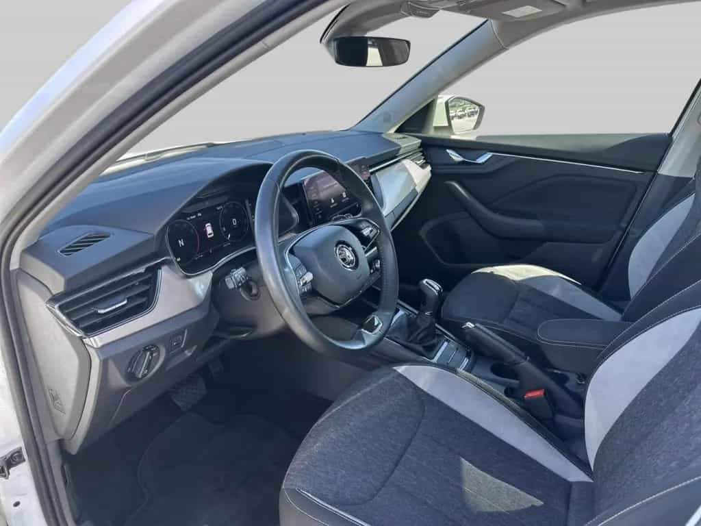 Skoda Kamiq 1.0 TSI Style DSG Klima Navi Einparkhilfe 12/2021-photo-11