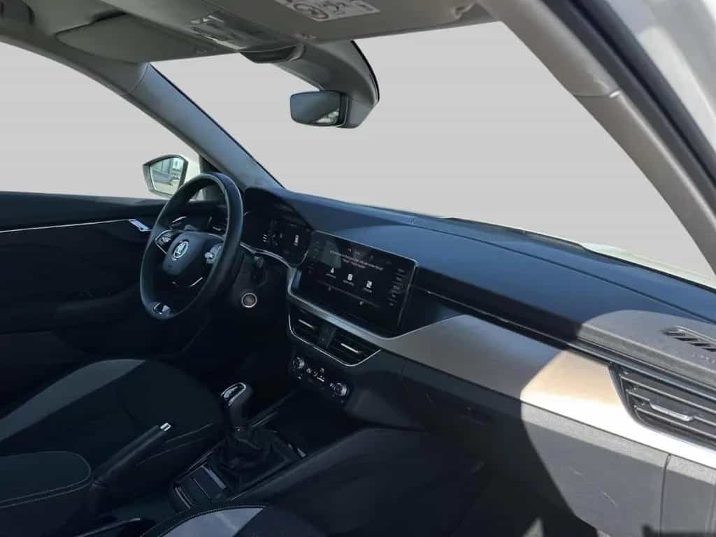 Skoda Kamiq 1.0 TSI Style DSG Klima Navi Einparkhilfe 12/2021-photo-16