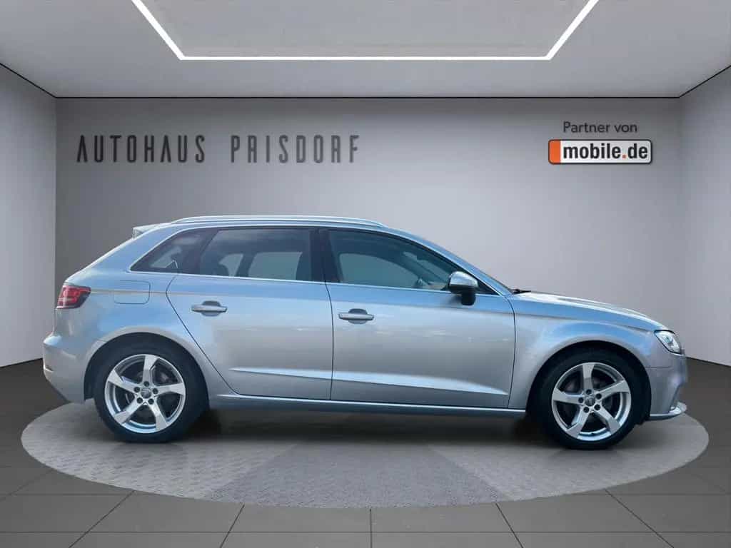 Audi A3 SPB sport Bi-Xenon/Klima/SHZ/Tempomat 03/2019-photo-3