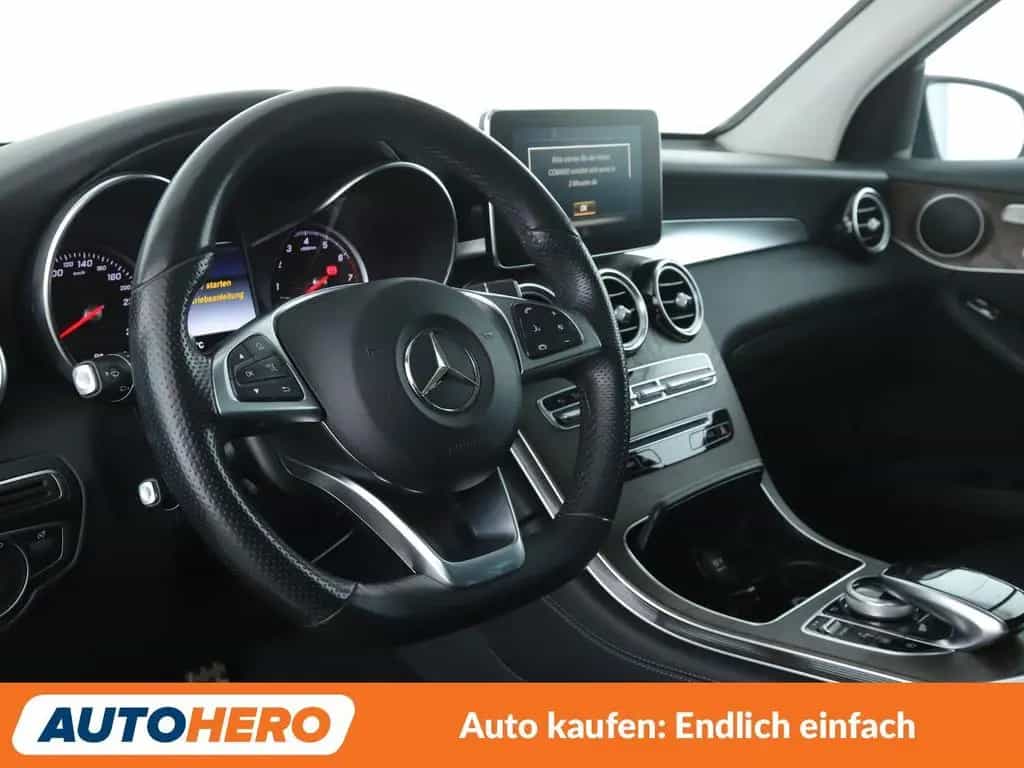 Mercedes-Benz GLC 250 GLC-Klasse GLC 250 4Matic AMG Line Aut.*NAVI*LED 06/2017-photo-10
