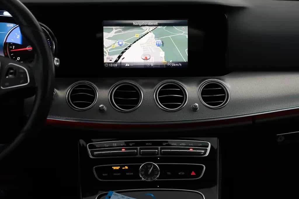 Mercedes-Benz E-Class d T T.Leder,Navi,LED,SD,Kamera,SH,PDC,SR+WR 05/2017-photo-12