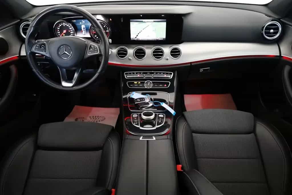 Mercedes-Benz E-Class d T T.Leder,Navi,LED,SD,Kamera,SH,PDC,SR+WR 05/2017-photo-3