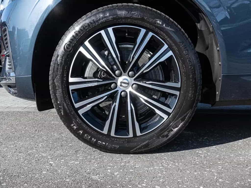 Volvo XC60 B4 2WD Inscription 2WD LED Kamera 05/2022-photo-6