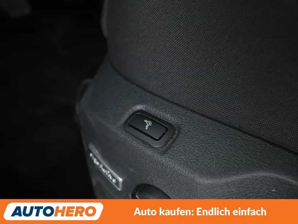 Volkswagen Golf VII 1.4 TSI Highline BM*NAVI*LED*ACC* 07/2017-photo-37