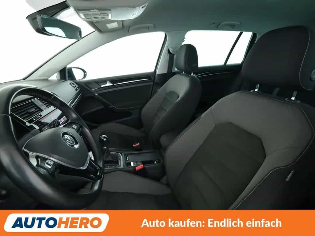 Volkswagen Golf VII 1.4 TSI Highline BM*NAVI*LED*ACC* 07/2017-photo-8