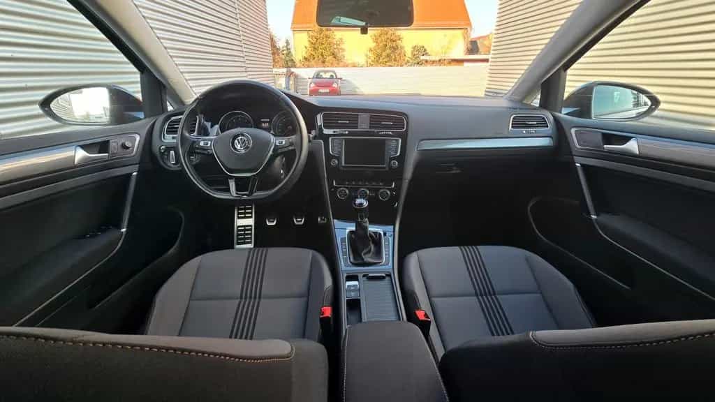 Volkswagen Golf VII ALLSTAR Navi SHZ PDC BT USB Tempomat 03/2017-photo-11