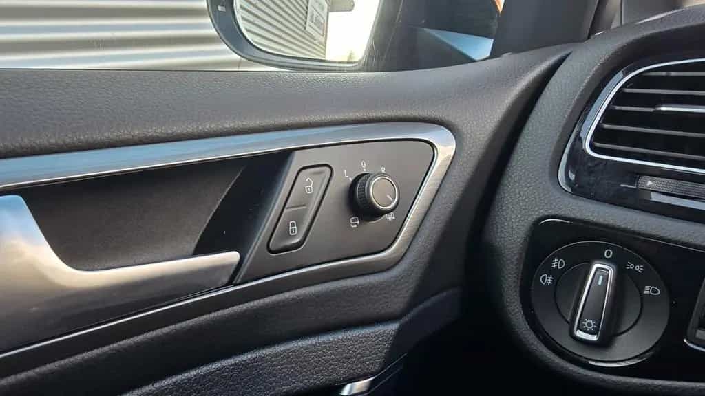 Volkswagen Golf VII ALLSTAR Navi SHZ PDC BT USB Tempomat 03/2017-photo-13